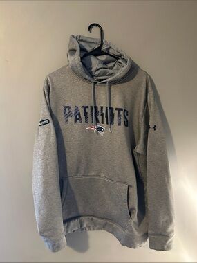 Under Armour Gray New England Patriots Hooded Pullover - Men’s XXL